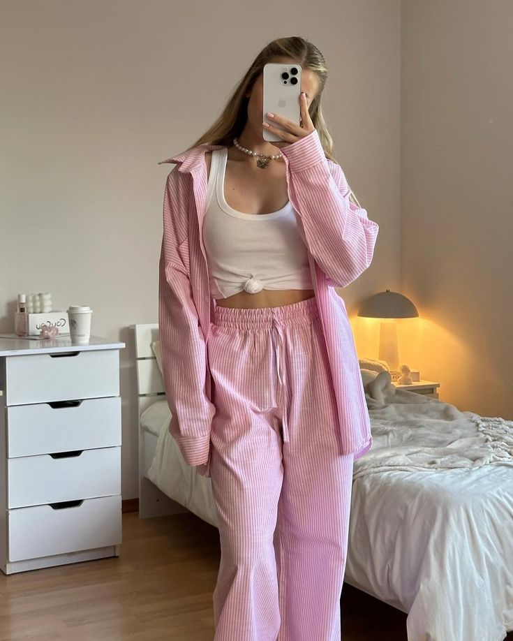 Parisian Pink Lounge Co-ord - Lincoln Paris